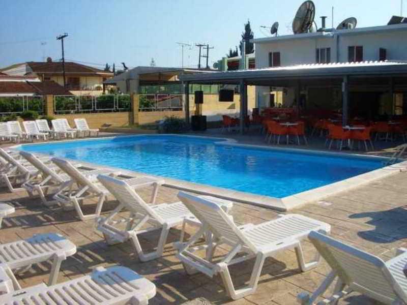 Kavos Central Gardens Exteriör bild