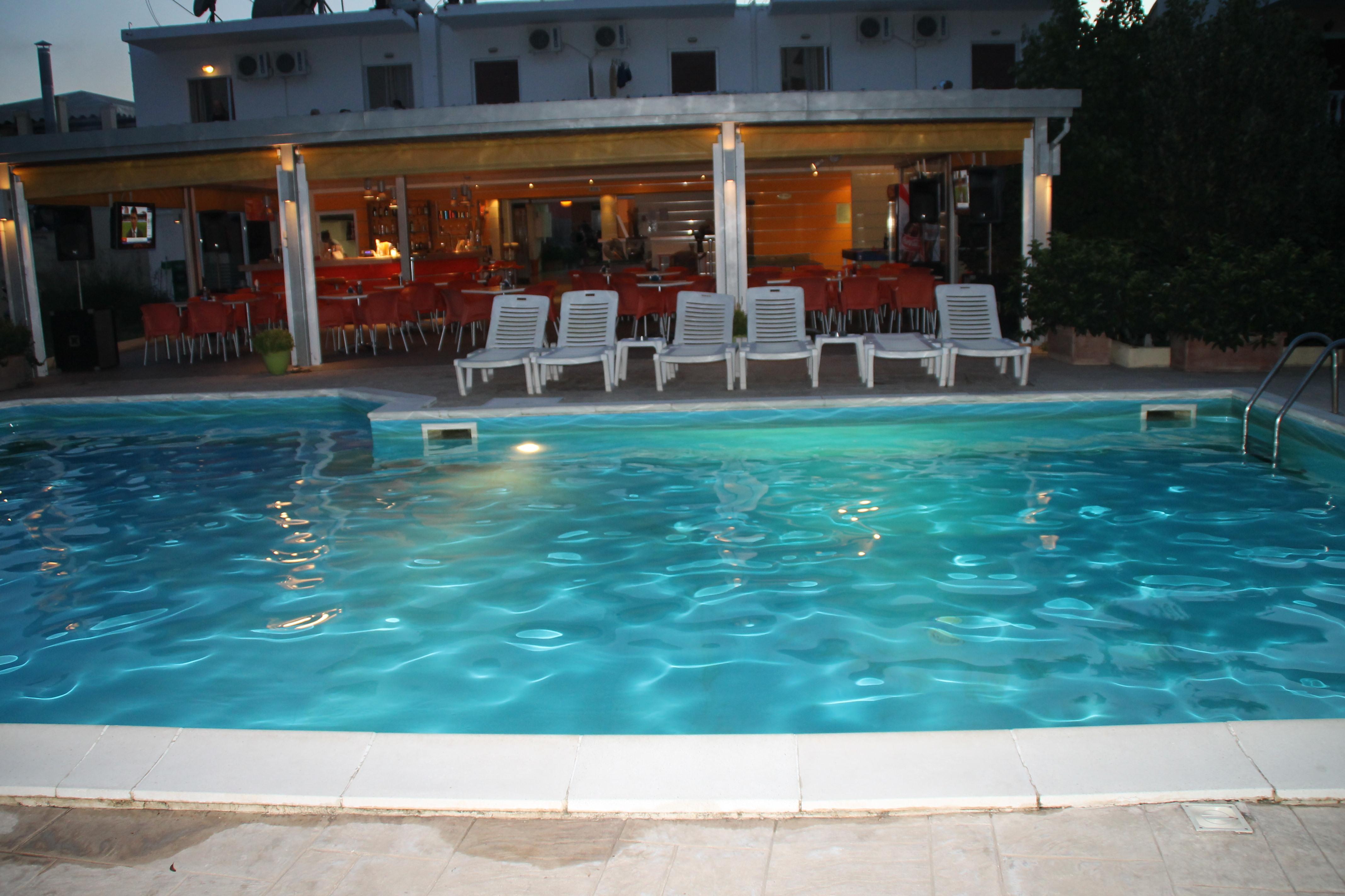 Kavos Central Gardens Exteriör bild