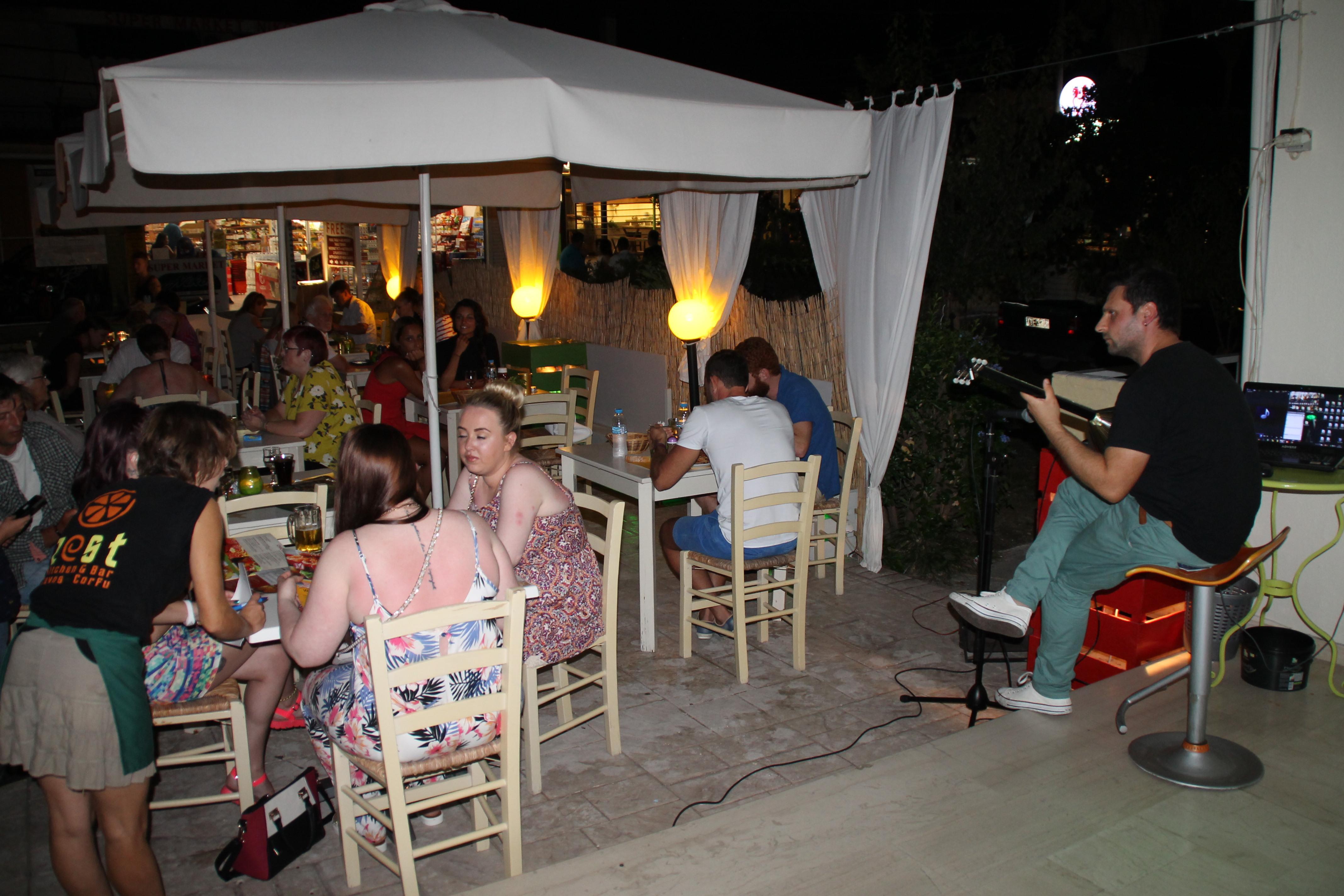 Kavos Central Gardens Exteriör bild