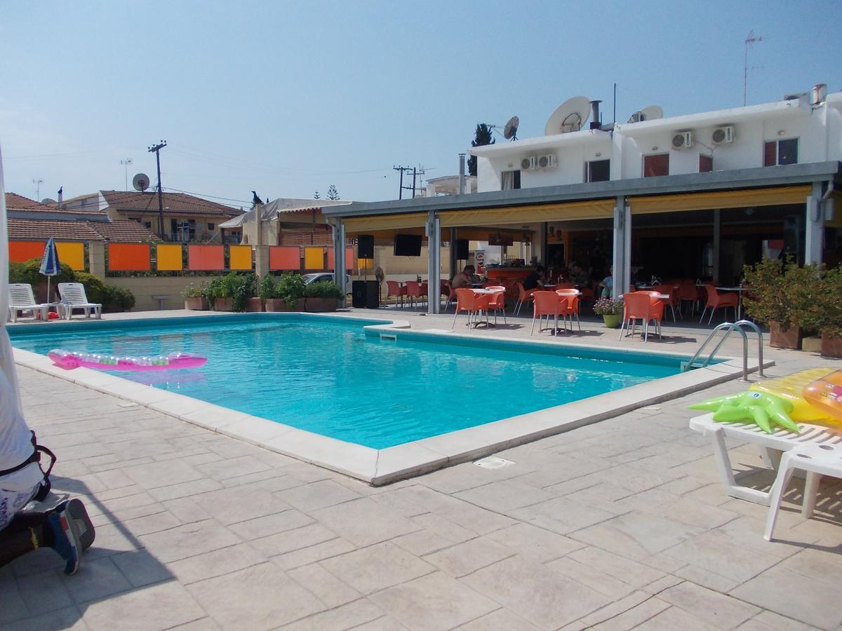 Kavos Central Gardens Exteriör bild